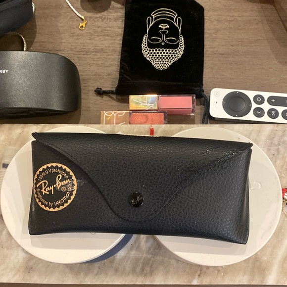 Rayban Sunglasses - Picture 1 of 3